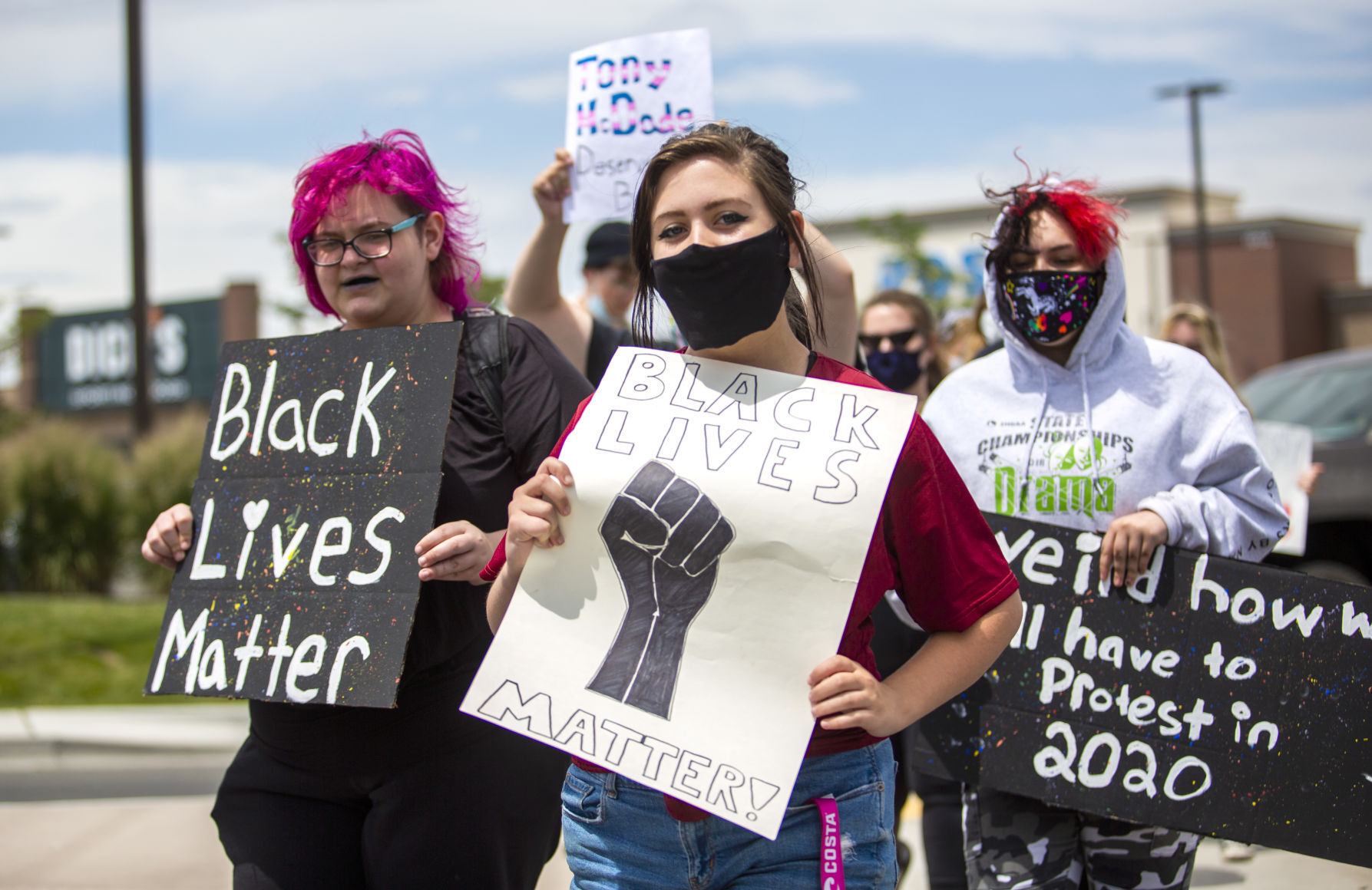 Citizens gather to protest police brutality